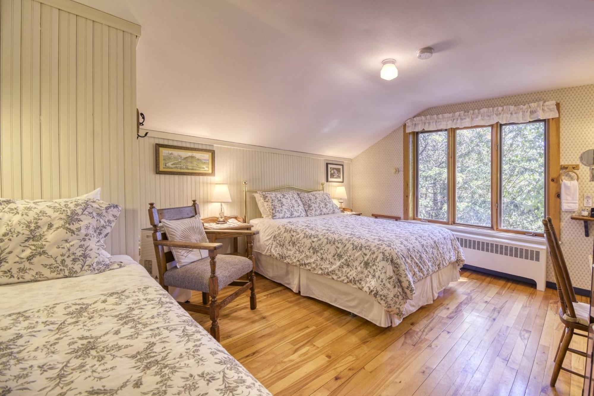 Auberge Le Lupin-Self Check-In มงต์-ทร็องบล็องต์ ภายนอก รูปภาพ